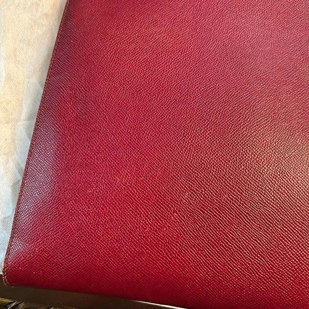 Authentic Dolce & Gabbana Sicily Burgundy Leather Tote - Picture 13 of 16